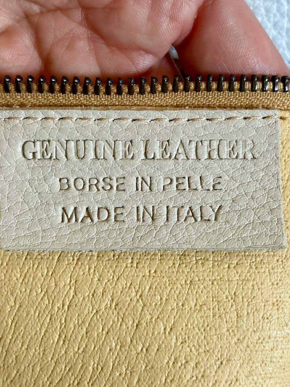 Elegant Ivory Italian Pebbled Leather Satchel - Picture 5 of 8